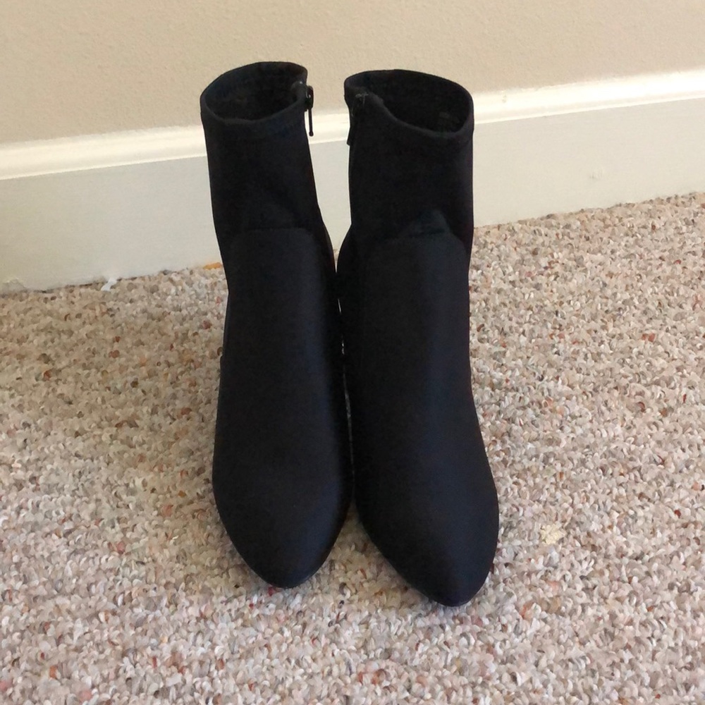 Black Heeled Boots